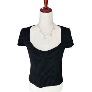 NWT Lucy Paris Short Sleeve Ribbed Scoop Neck Black Top Size Medium